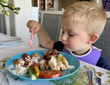 Food for kids on the vacation
