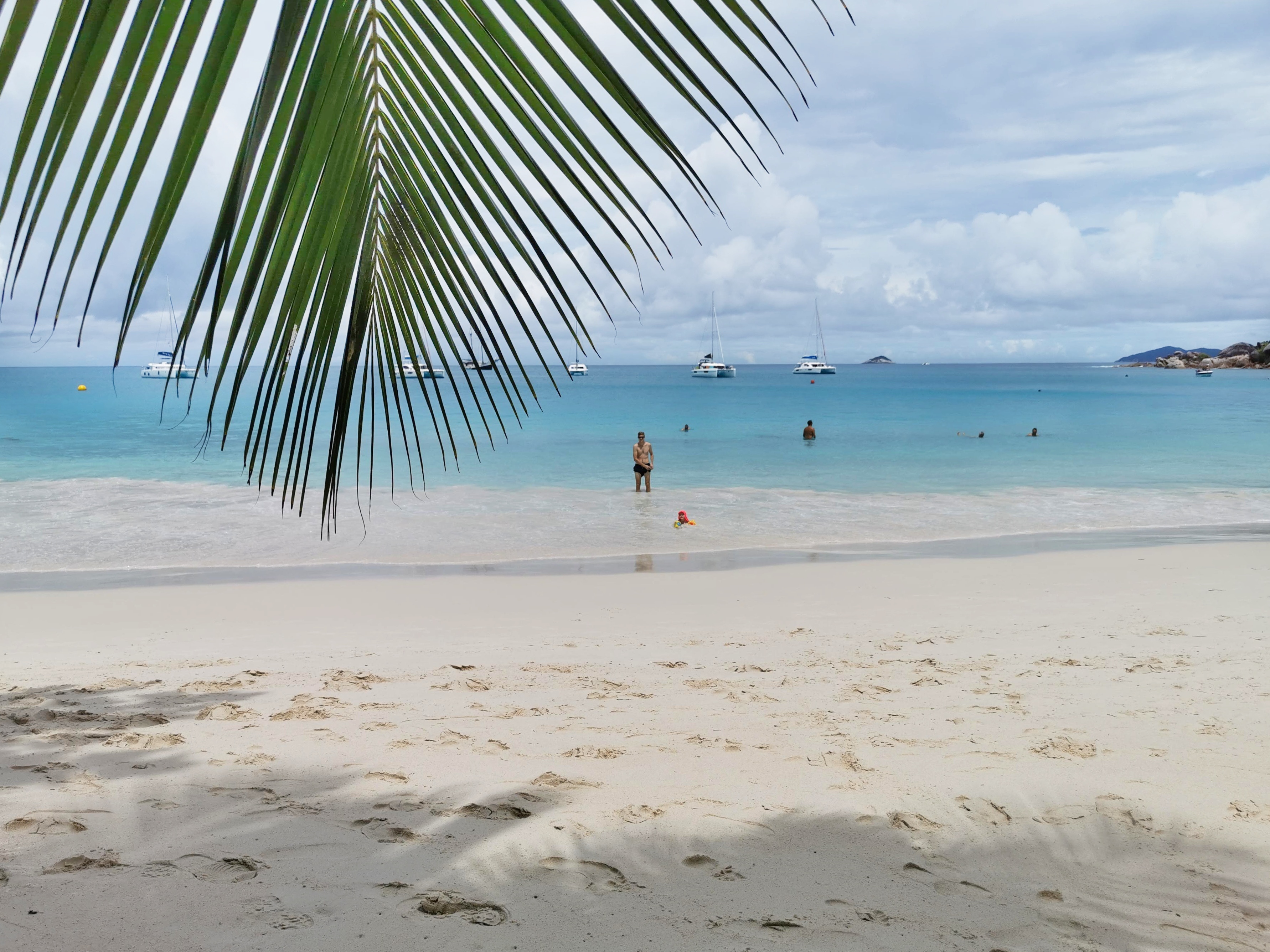 Family vacation in Praslin tips